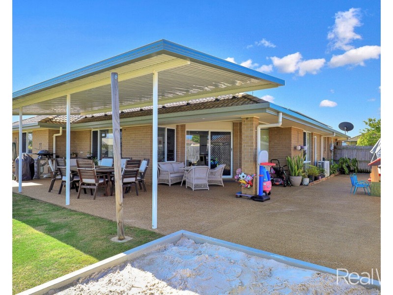 11 Zac Street, Kalkie QLD 4670