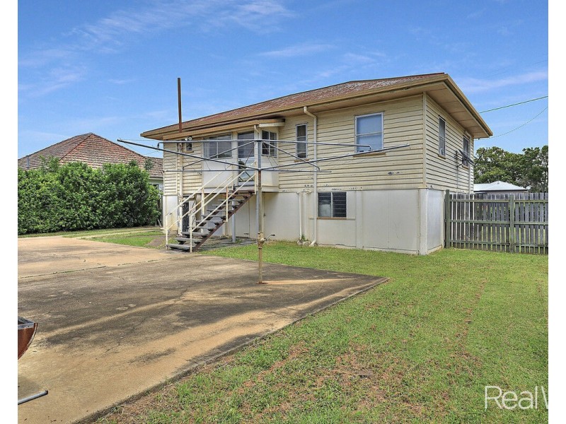 12 Steffensen Street, Svensson Heights QLD 4670