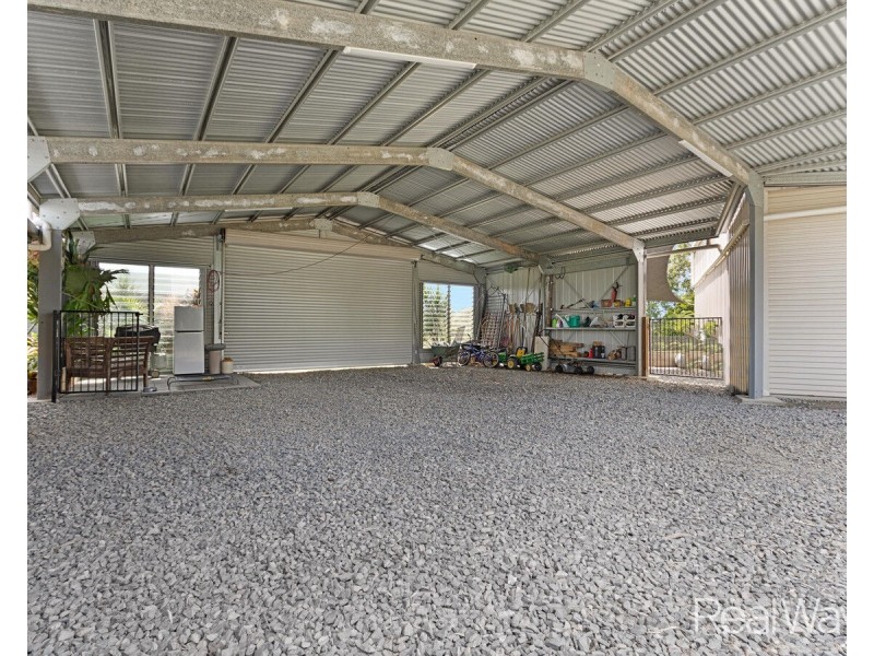 4 Slalom Crescent, Branyan QLD 4670