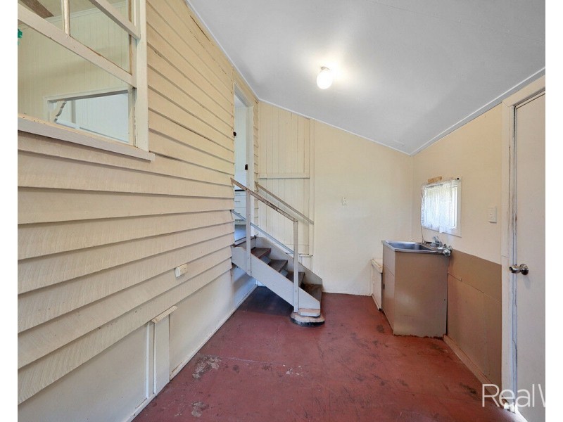 47 Alice Street, Walkervale QLD 4670