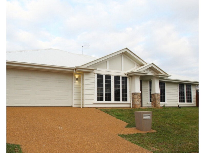 1 Bowerbird Court, Branyan QLD 4670