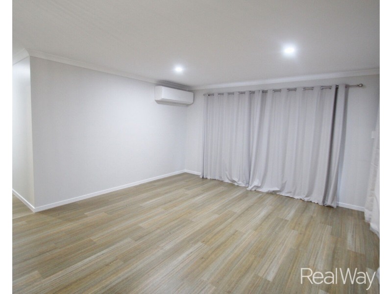1 Bowerbird Court, Branyan QLD 4670