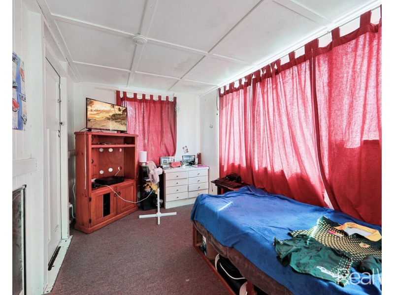 79 Maryborough Street, Walkervale QLD 4670