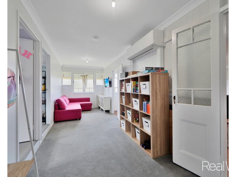 17 May Street, Walkervale QLD 4670