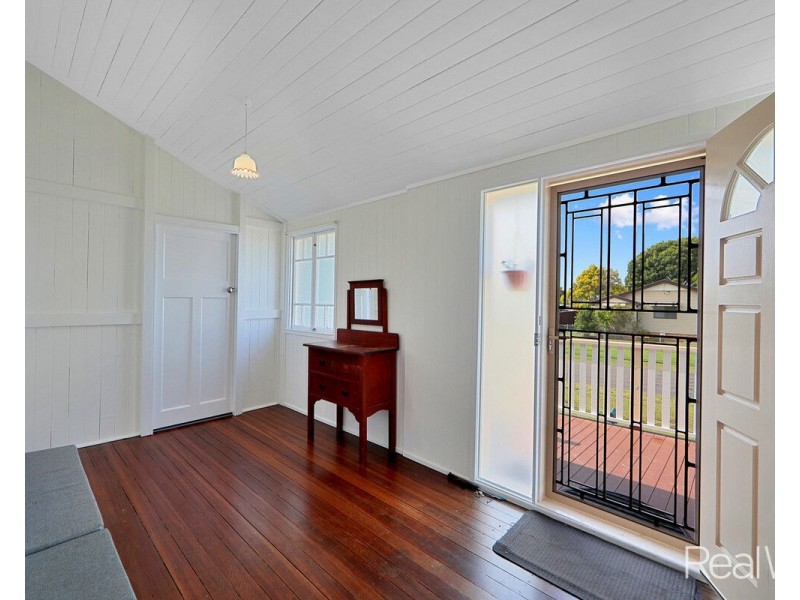 17 May Street, Walkervale QLD 4670