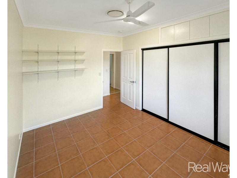 48 Currawong Road, Gooburrum QLD 4670