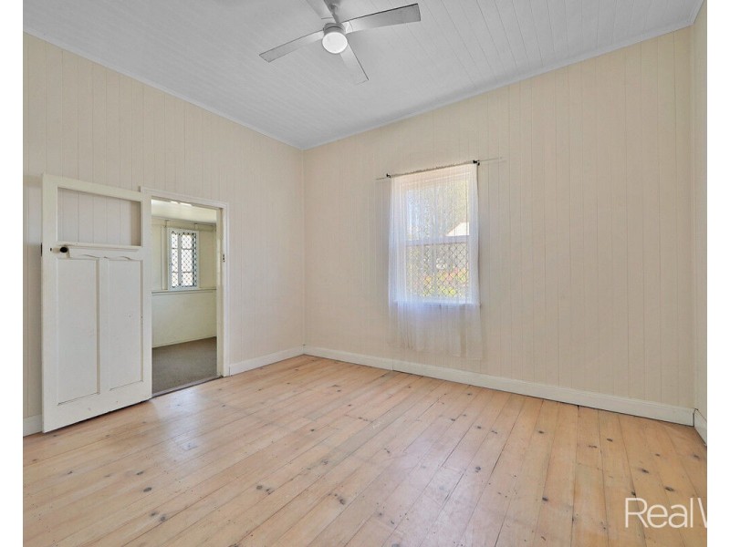 47 Alice Street, Walkervale QLD 4670