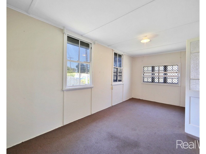 47 Alice Street, Walkervale QLD 4670