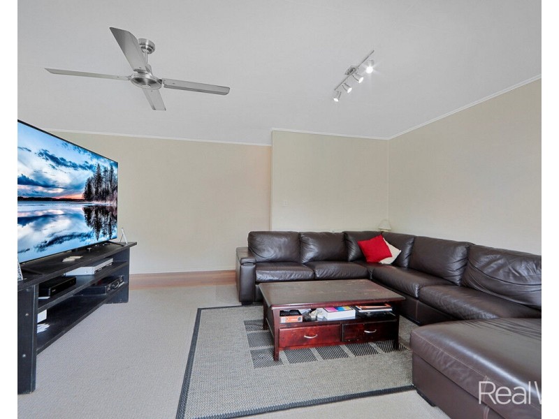 8 McDougall Street, Kepnock QLD 4670