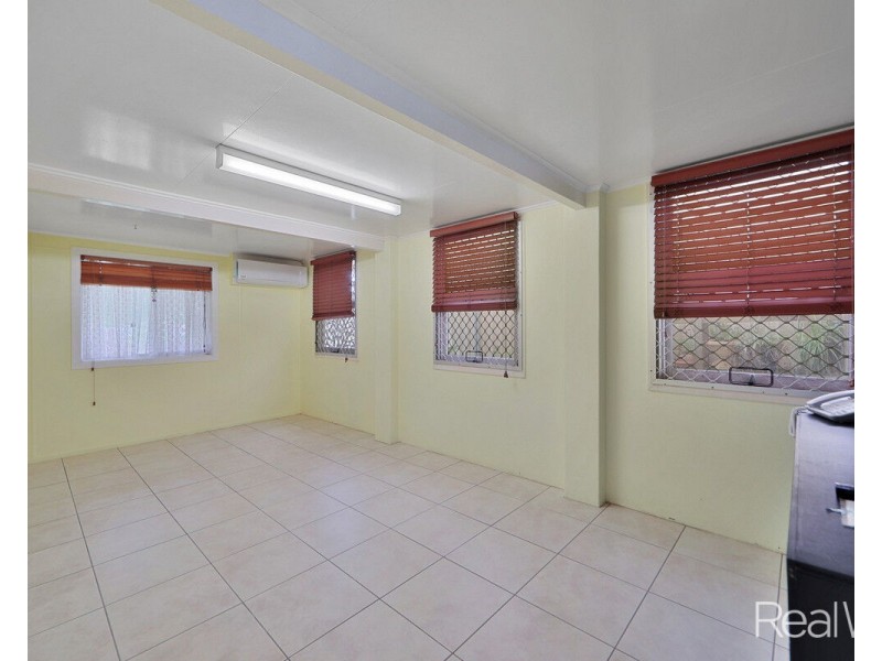8 McDougall Street, Kepnock QLD 4670
