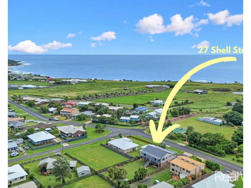 27 Shell Street, Burnett Heads QLD 4670