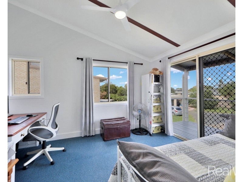 27 Shell Street, Burnett Heads QLD 4670