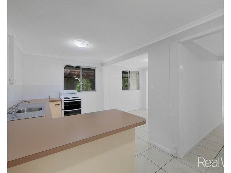 19 Samuels Road, Branyan QLD 4670