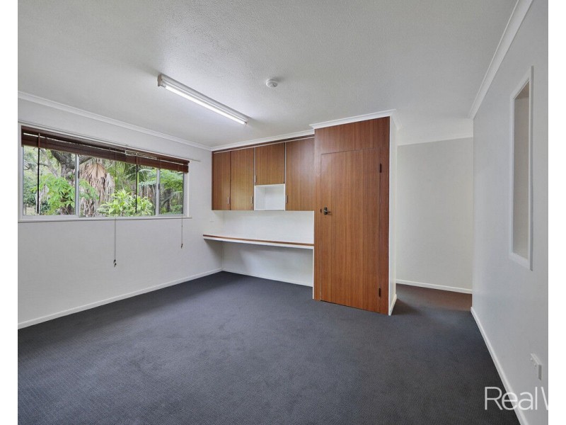 19 Samuels Road, Branyan QLD 4670