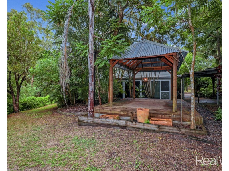 19 Samuels Road, Branyan QLD 4670