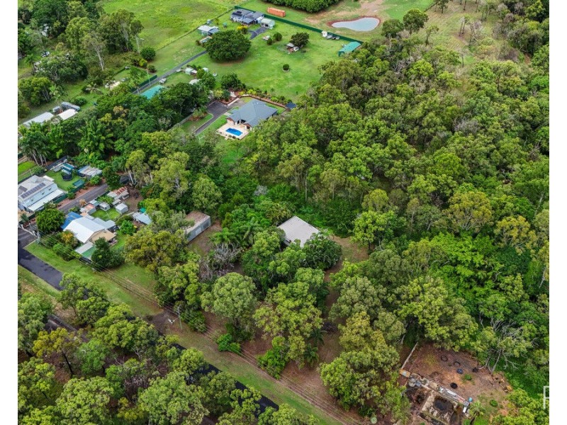 19 Samuels Road, Branyan QLD 4670