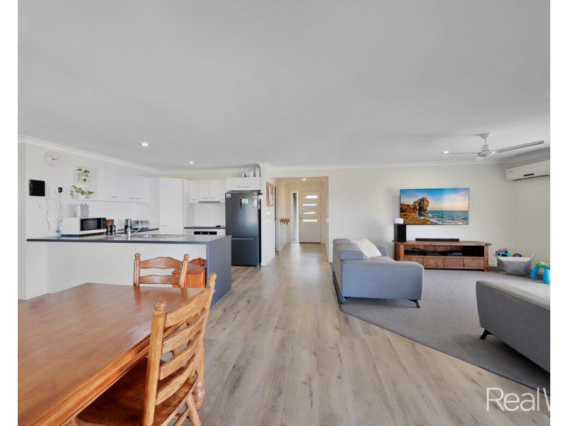 11 Zac Street, Kalkie QLD 4670