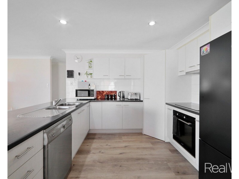 11 Zac Street, Kalkie QLD 4670