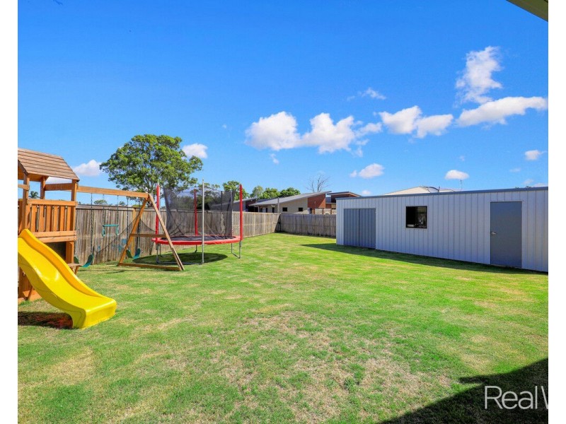 11 Zac Street, Kalkie QLD 4670