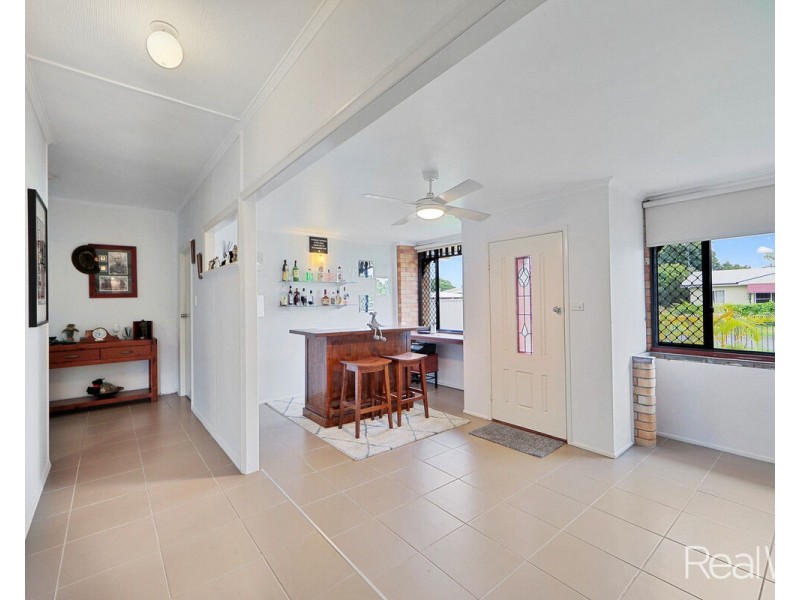 16 Cameron Street, Bundaberg North QLD 4670
