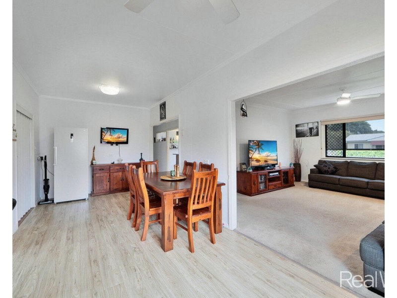 16 Cameron Street, Bundaberg North QLD 4670