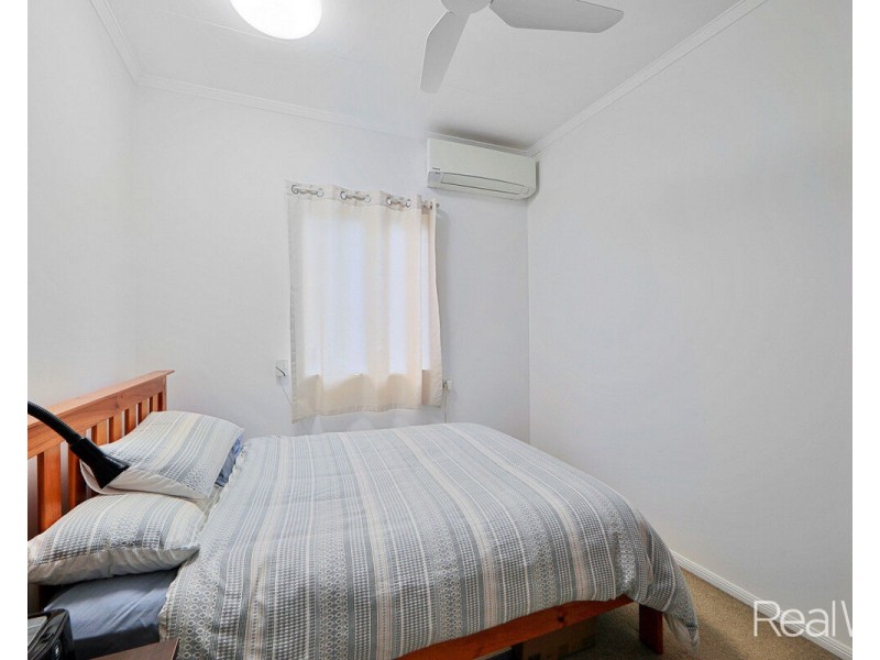 16 Cameron Street, Bundaberg North QLD 4670