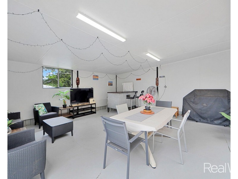 16 Cameron Street, Bundaberg North QLD 4670