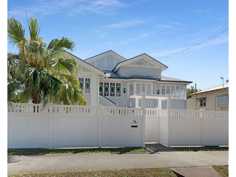 27 Walker Street, Bundaberg South QLD 4670