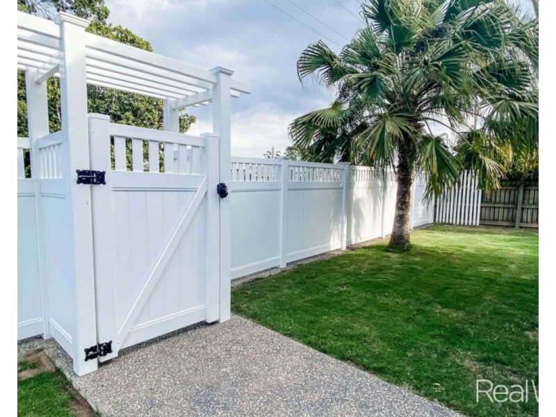 27 Walker Street, Bundaberg South QLD 4670