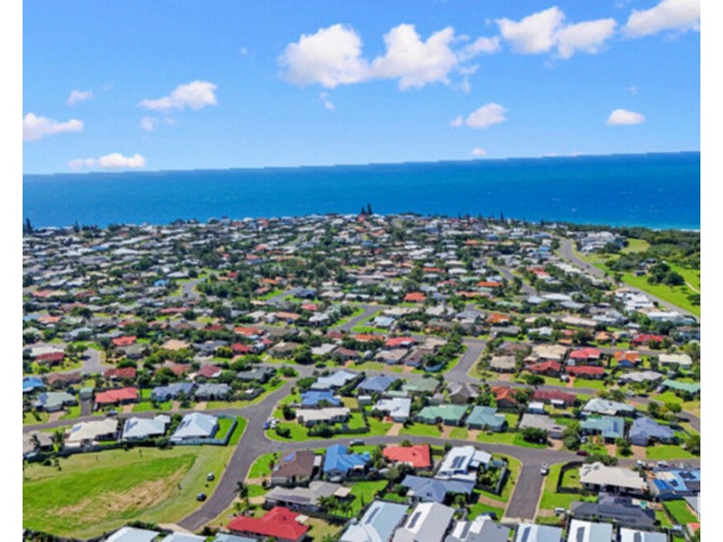 11 Leichhardt Street, Bargara QLD 4670