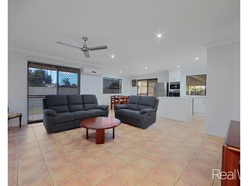 17 Slocomb Street, Avenell Heights QLD 4670