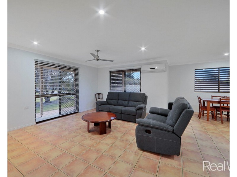 17 Slocomb Street, Avenell Heights QLD 4670