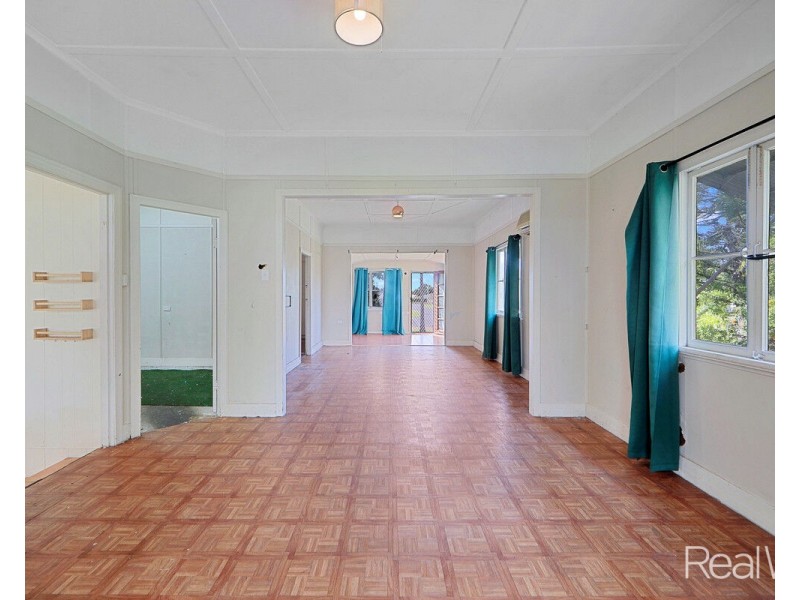 23 Coomber Street, Svensson Heights QLD 4670