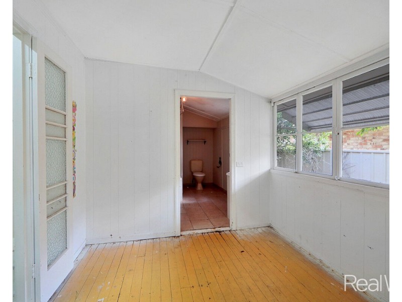 23 Coomber Street, Svensson Heights QLD 4670