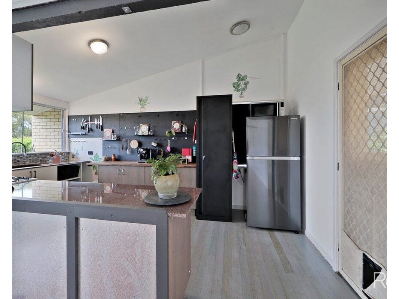 192 Walker Street, Svensson Heights QLD 4670