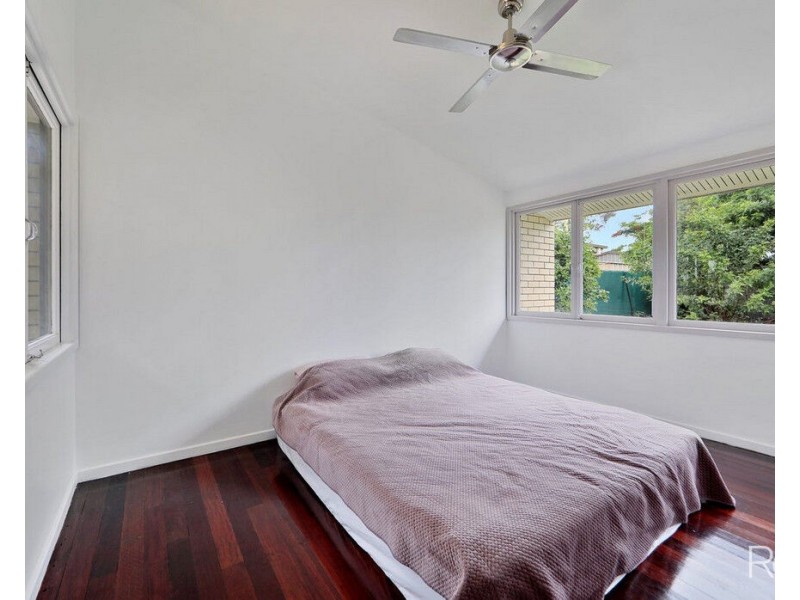 192 Walker Street, Svensson Heights QLD 4670