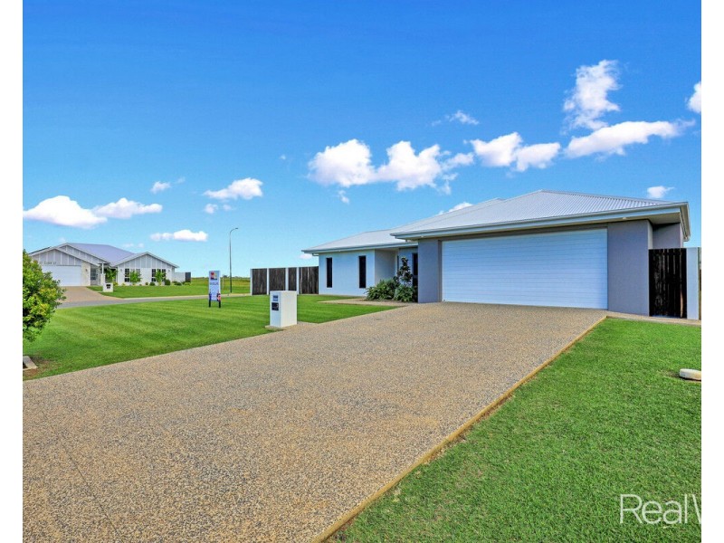 2 St Clair Street, Ashfield QLD 4670
