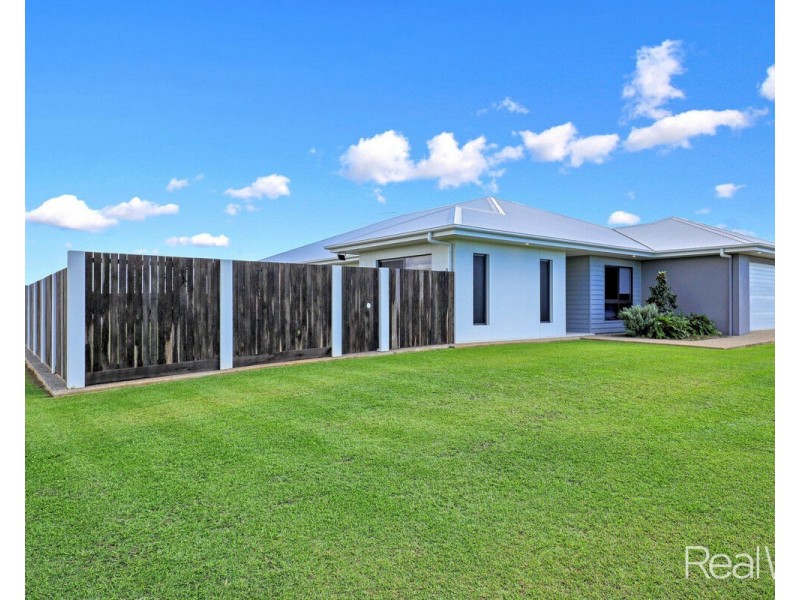 2 St Clair Street, Ashfield QLD 4670