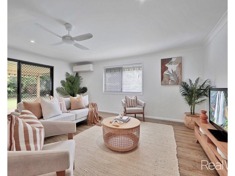 28 Appaloosa Drive, Branyan QLD 4670