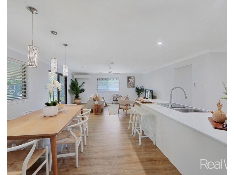 28 Appaloosa Drive, Branyan QLD 4670