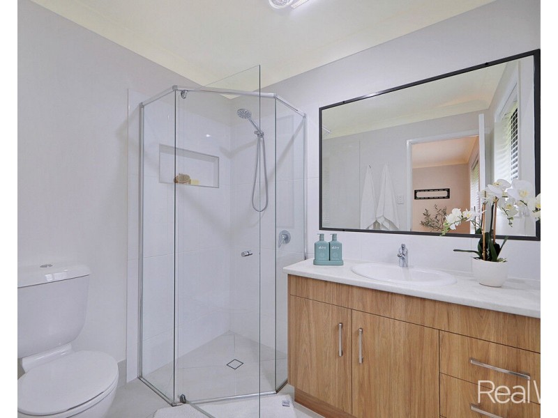 28 Appaloosa Drive, Branyan QLD 4670