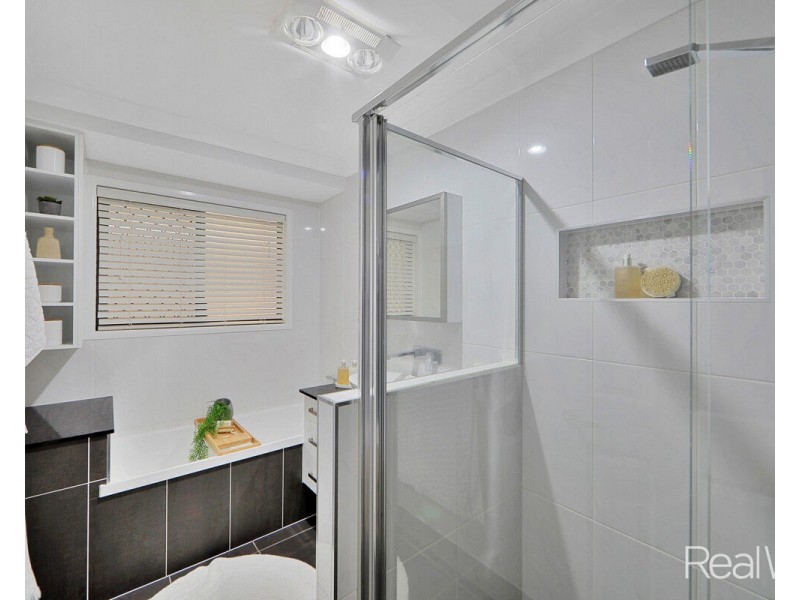 28 Appaloosa Drive, Branyan QLD 4670