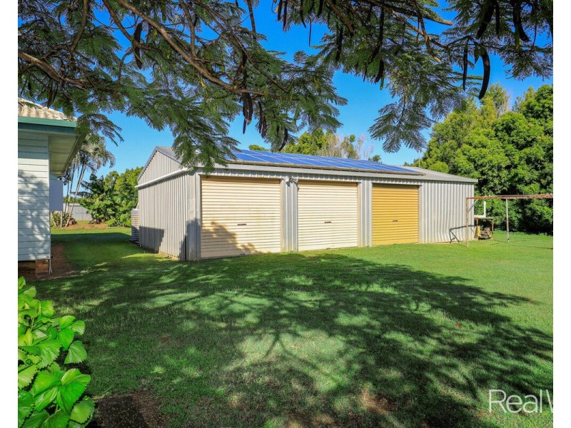 194 Woods East Road, Alloway QLD 4670