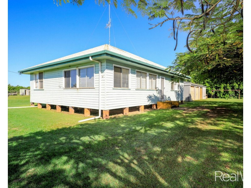 194 Woods East Road, Alloway QLD 4670