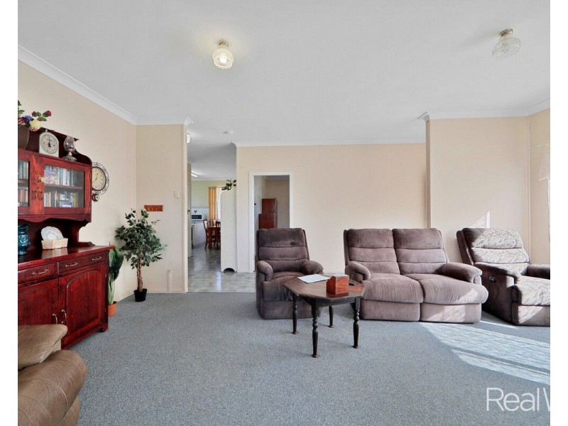 194 Woods East Road, Alloway QLD 4670