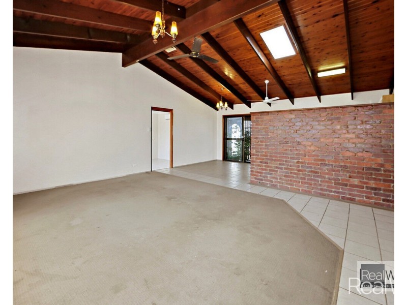 45 Saint Lucia Crescent, Avoca QLD 4670