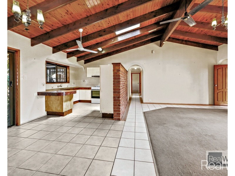 45 Saint Lucia Crescent, Avoca QLD 4670