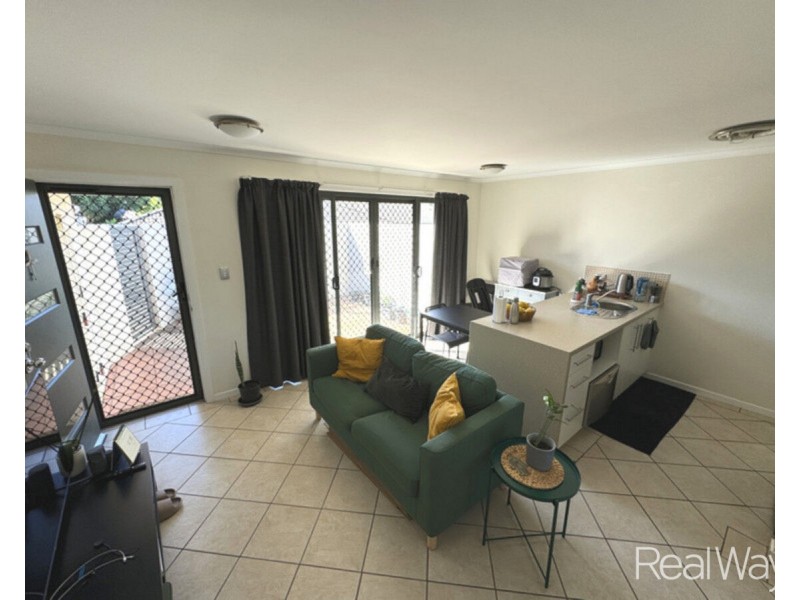 5/128 George Street, Bundaberg West QLD 4670
