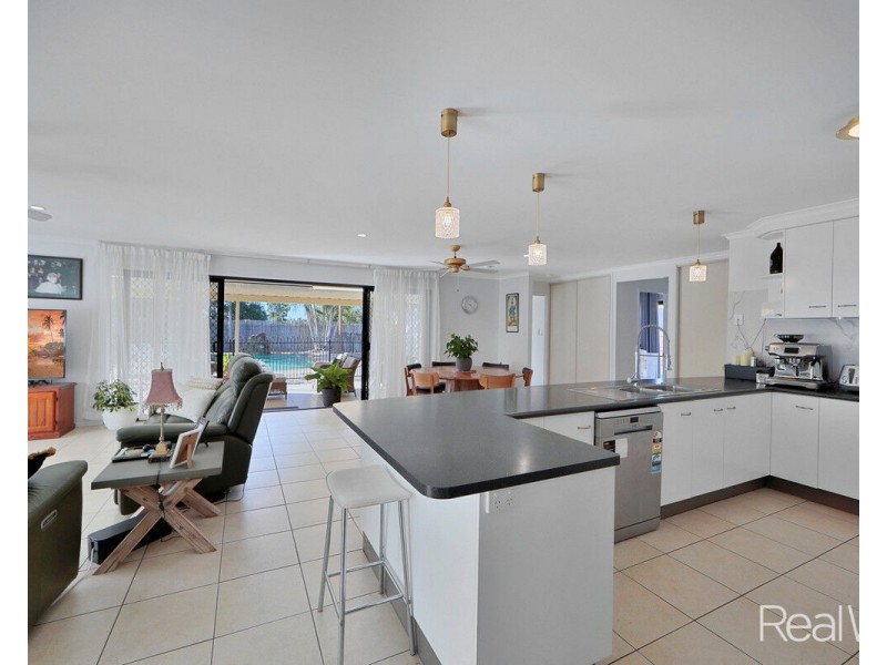 16 Foster Drive, Bundaberg North QLD 4670