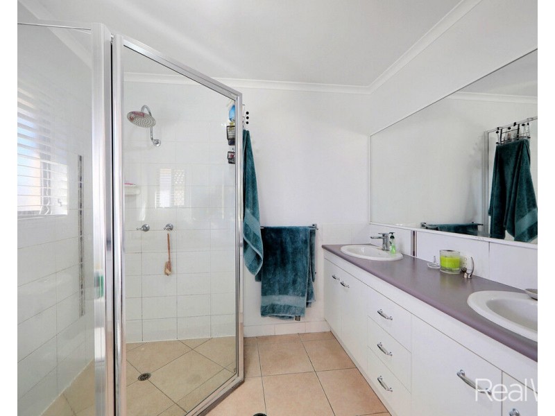 16 Foster Drive, Bundaberg North QLD 4670